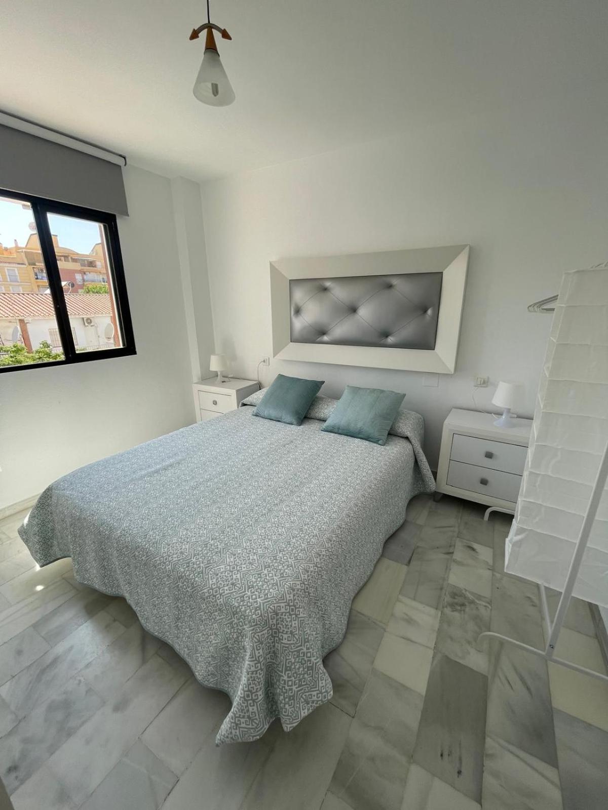 Apartamento Jardines Del Rocio ตอร์เรเดลมาร์ ภายนอก รูปภาพ